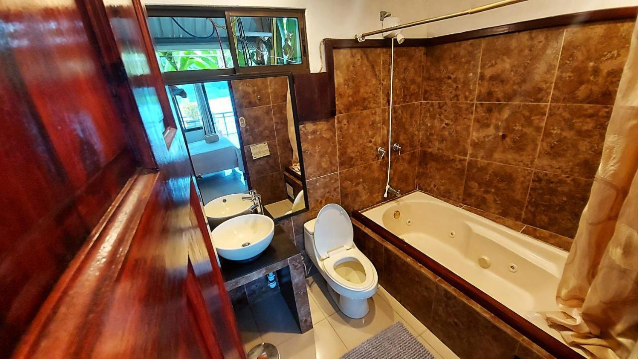Tortuguero Adventures Guesthouse Εξωτερικό φωτογραφία